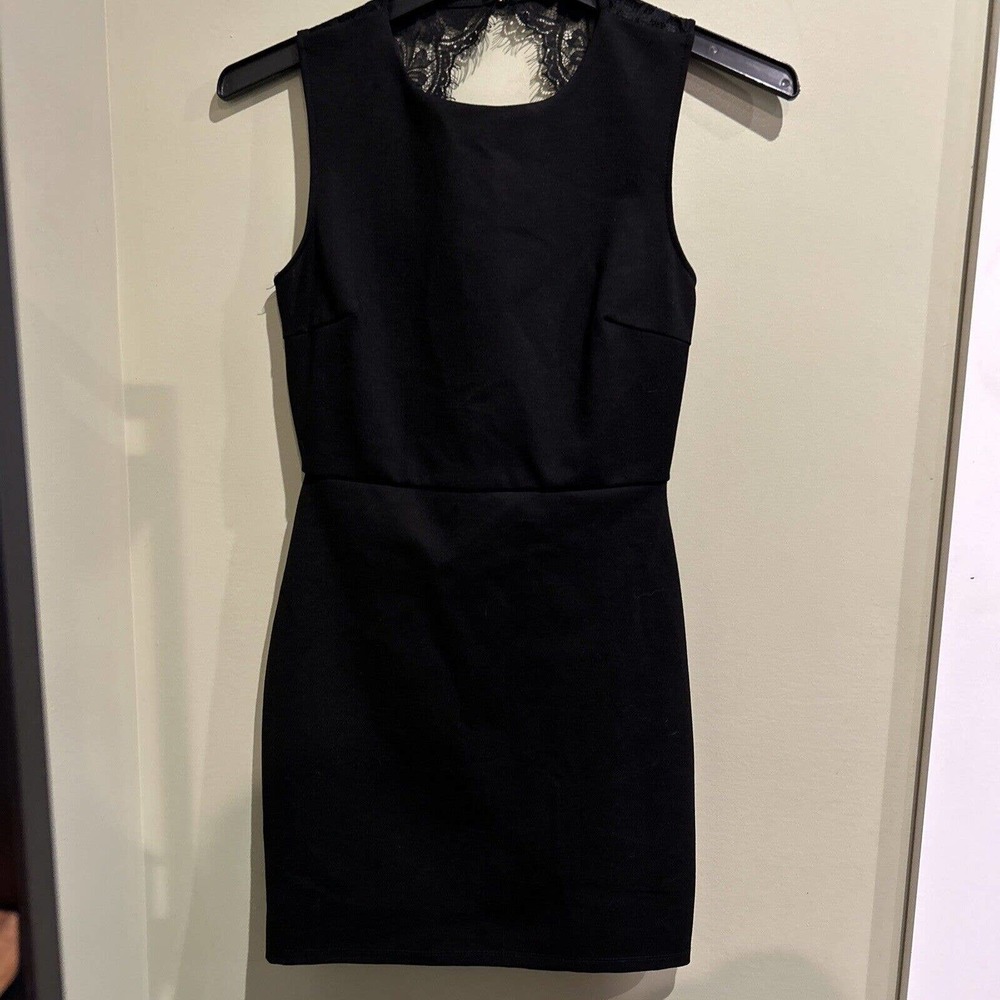 Lulus Black Sheath Dress Women’s Medium Lace Back